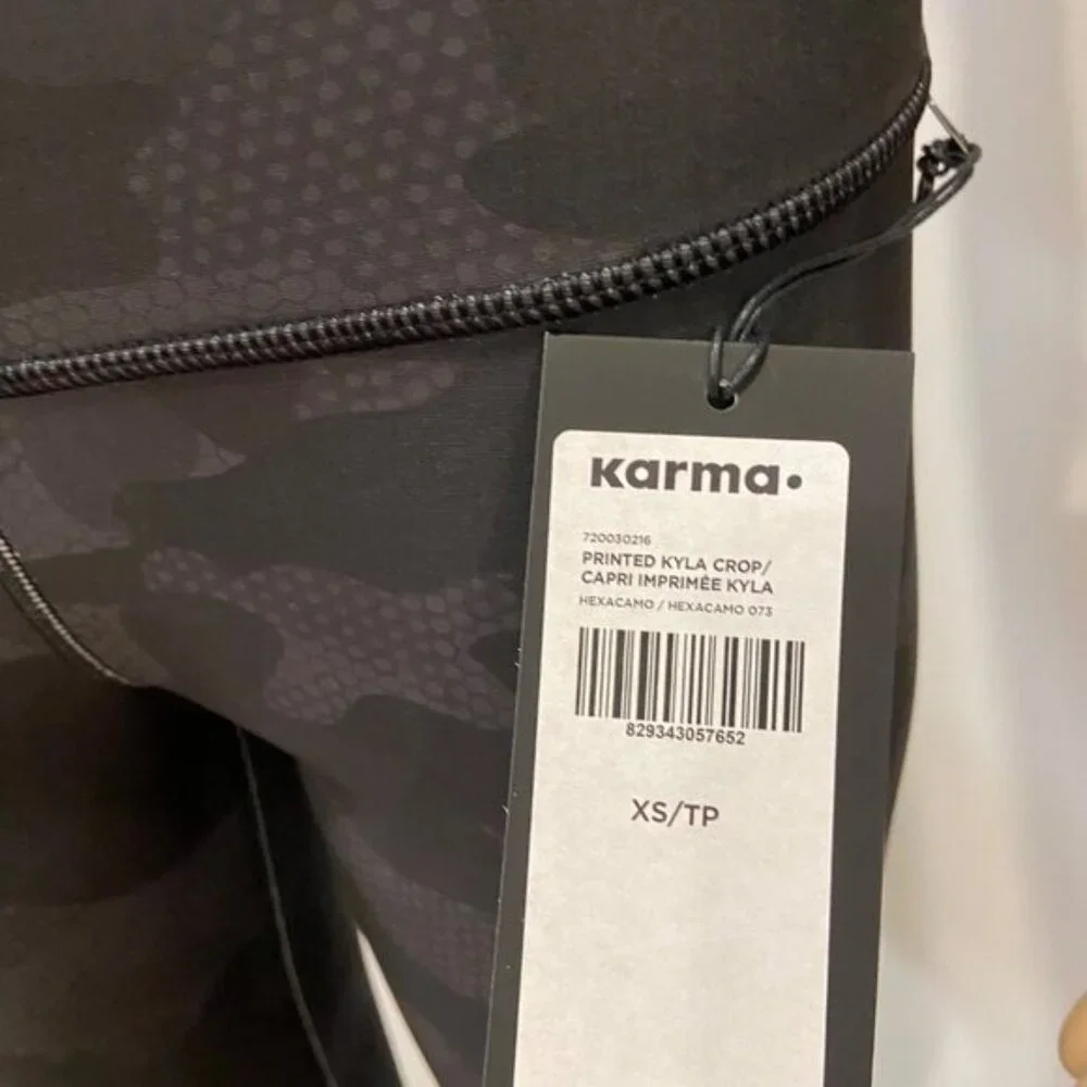 Karma Printed Kyla Crop Capri Leggings XS Black Camouflage Pattern yoga pants - Picture 6 of 11